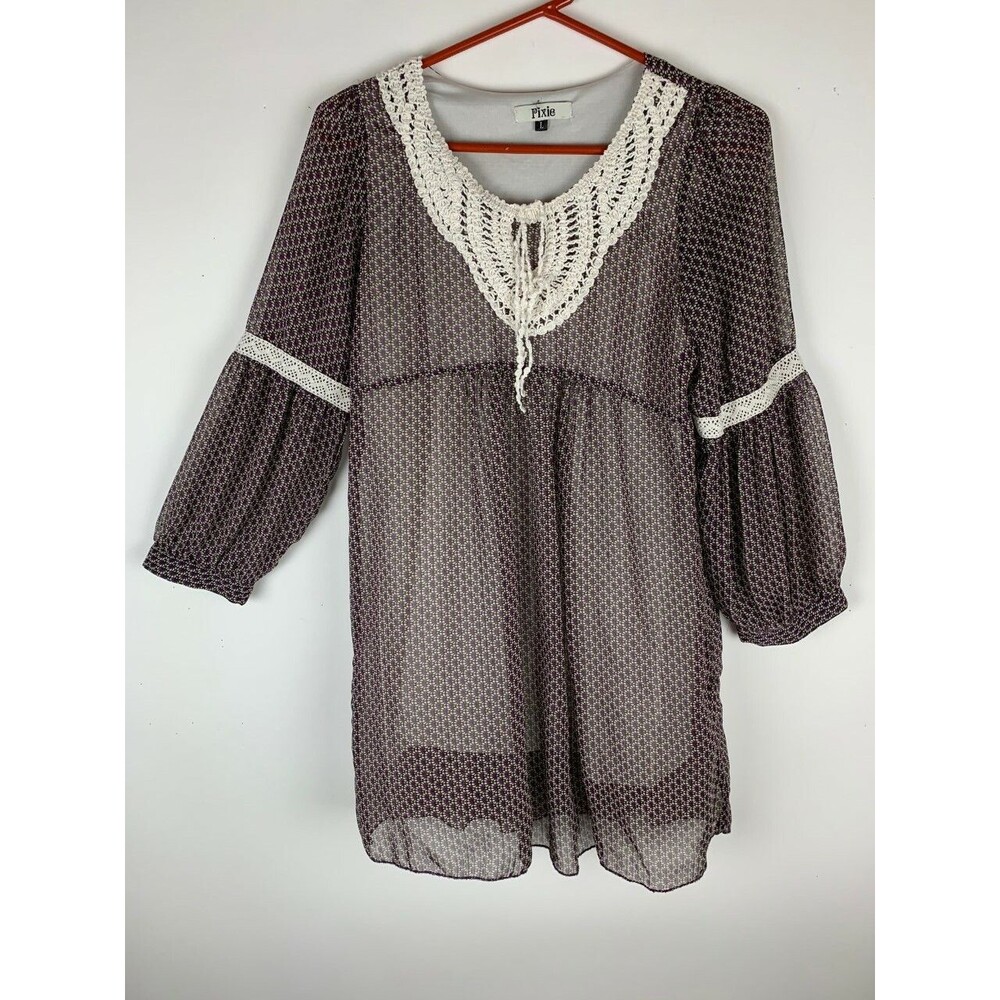 Pixie Womans Top Size Large Sheer Long Sleeved Lined Embellished Lace